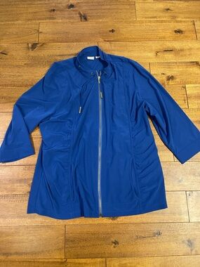 Zenergy By Chicos Sz 4 Blue Full Zip Lightweight Jacket Pockets Gold Details